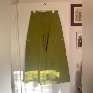 Cider Extra Wide Leg Cargo Pants Green Zip Pockets Size L